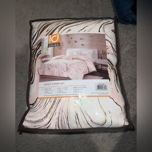 NEW Intelligent Design REBECCA Duvet Cover 4 Piece Set Twin/TwinXL